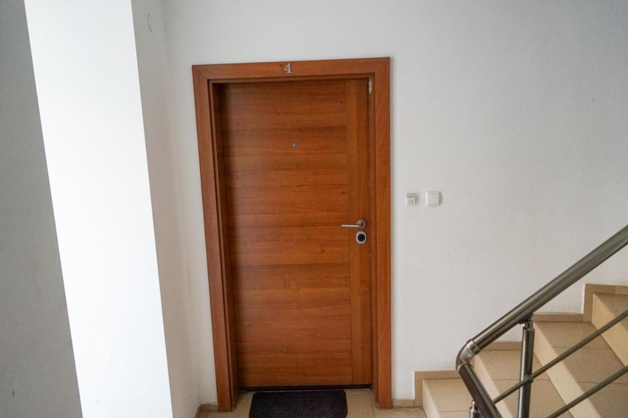 Comfortable 2Br Urban Getaway In City Center Plovdiv Eksteriør billede