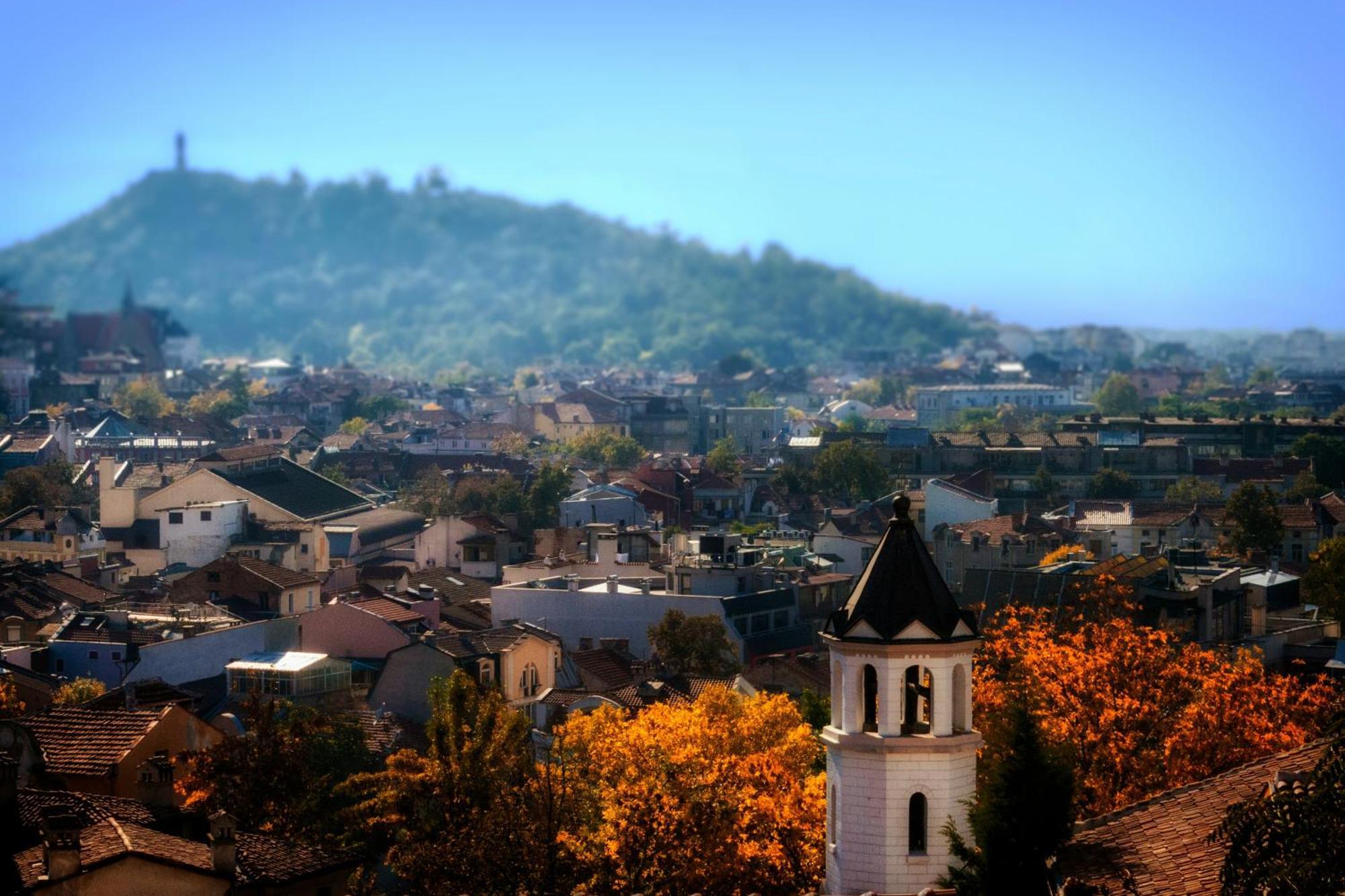 Comfortable 2Br Urban Getaway In City Center Plovdiv Eksteriør billede